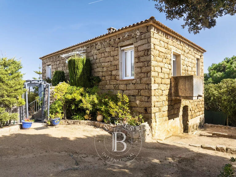 House Pietrosella - 7 bedrooms - 270m²