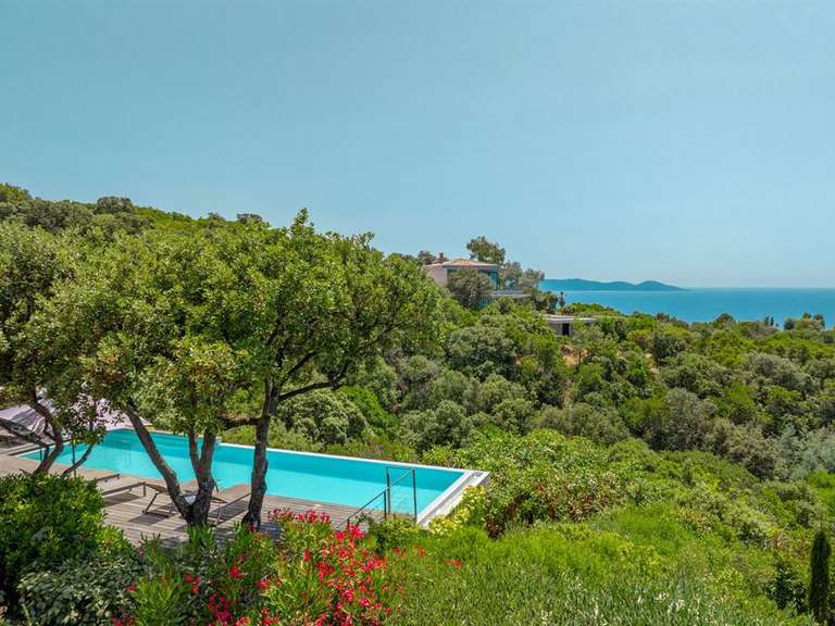 House Pietrosella - 5 bedrooms - 275m²