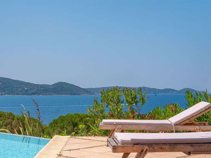 House with Sea view Pietrosella - 6 bedrooms - 370m²