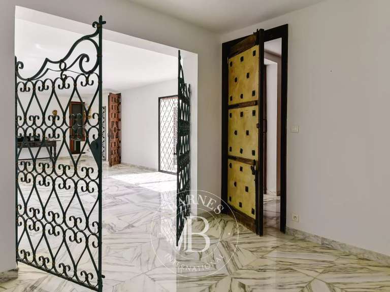 Villa Pietrosella - 7 chambres - 347m²