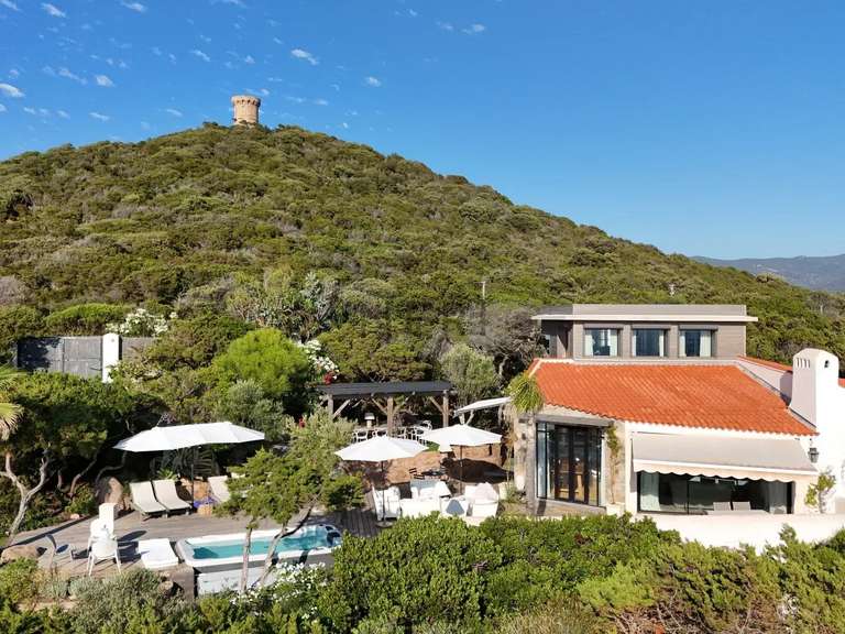 Villa with Sea view Pietrosella - 5 bedrooms - 4000m²