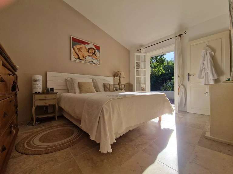 Villa with Sea view Pietrosella - 5 bedrooms - 4000m²