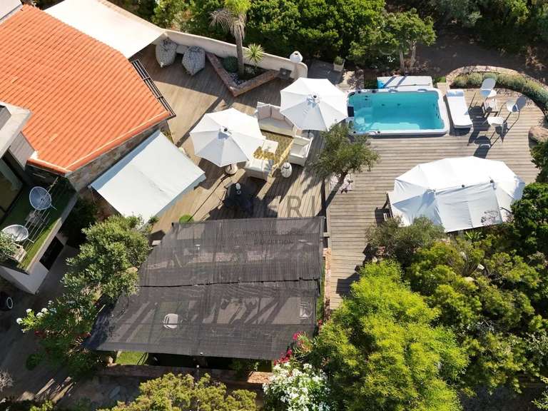 Villa with Sea view Pietrosella - 5 bedrooms - 4000m²