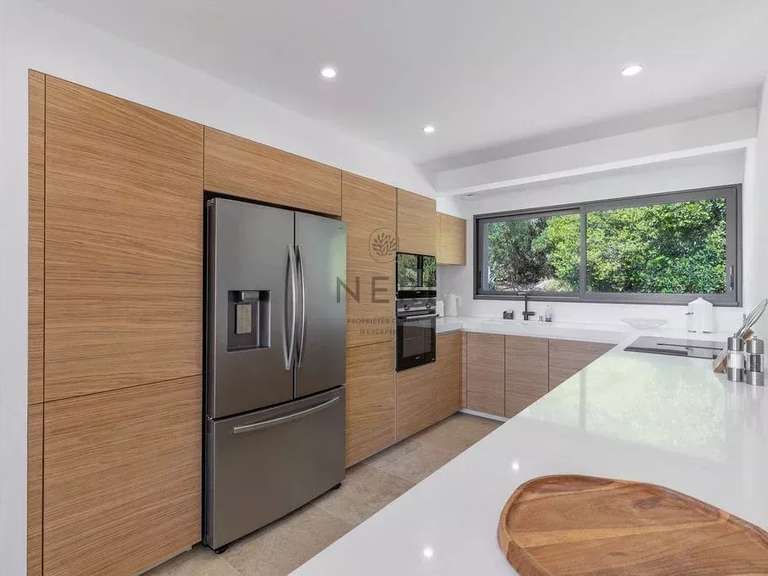 Villa Pietrosella - 6 chambres - 2530m²