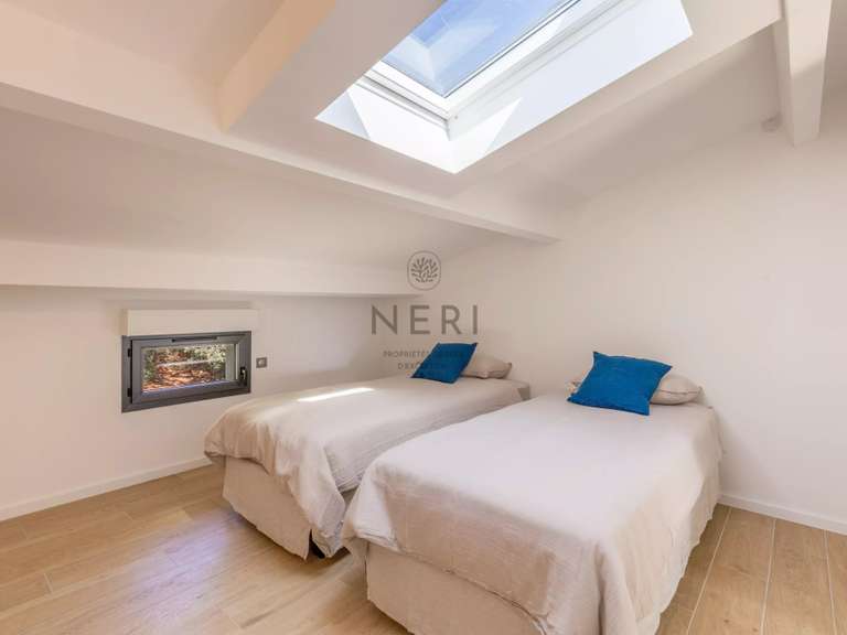 Villa Pietrosella - 6 chambres - 2530m²