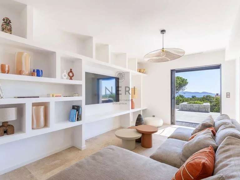 Villa Pietrosella - 6 chambres - 2530m²