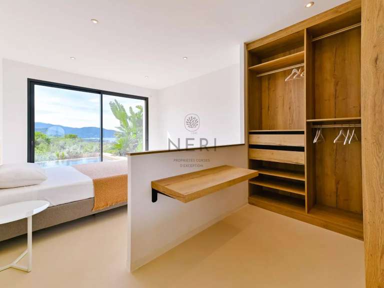 Villa avec Vue sur mer Pietrosella - 5 chambres - 1925m²