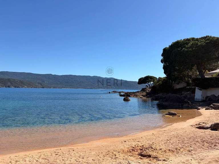 Villa Pietrosella - 4 chambres - 2670m²