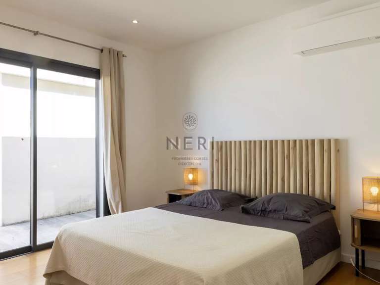 Villa Pietrosella - 5 chambres - 1650m²