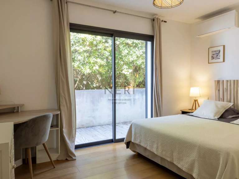 Villa Pietrosella - 5 chambres - 1650m²