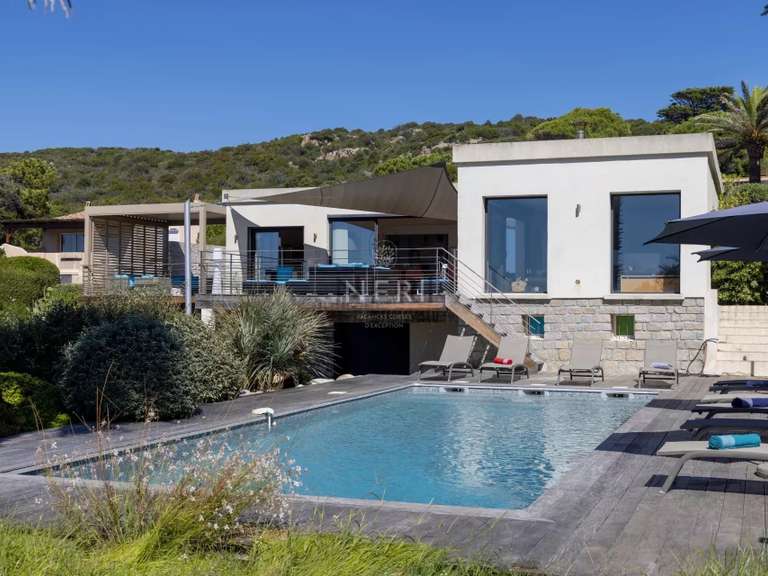 Villa Pietrosella - 5 chambres - 1650m²