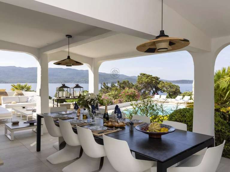 Villa Pietrosella - 5 chambres - 6200m²