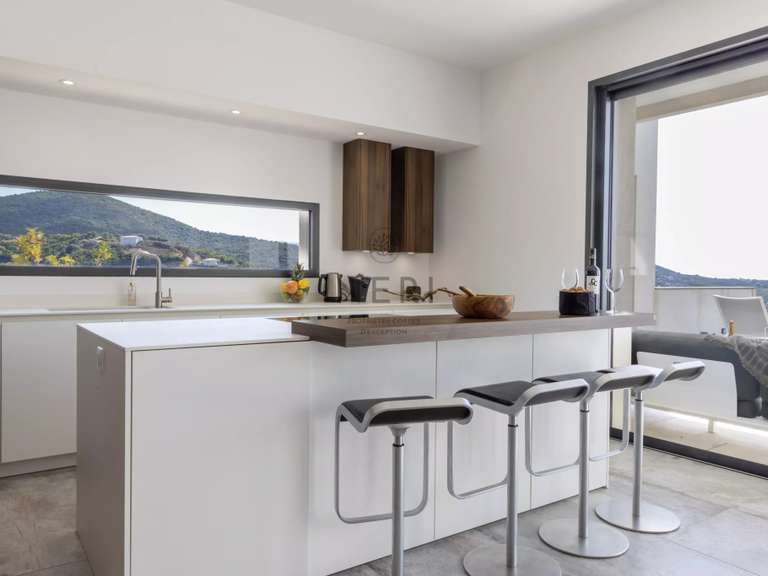 Villa avec Vue sur mer Pietrosella - 5 chambres - 2202m²
