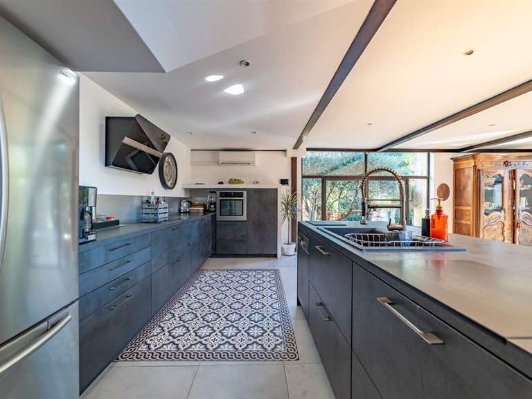 Maison Pignan - 5 chambres - 260m²