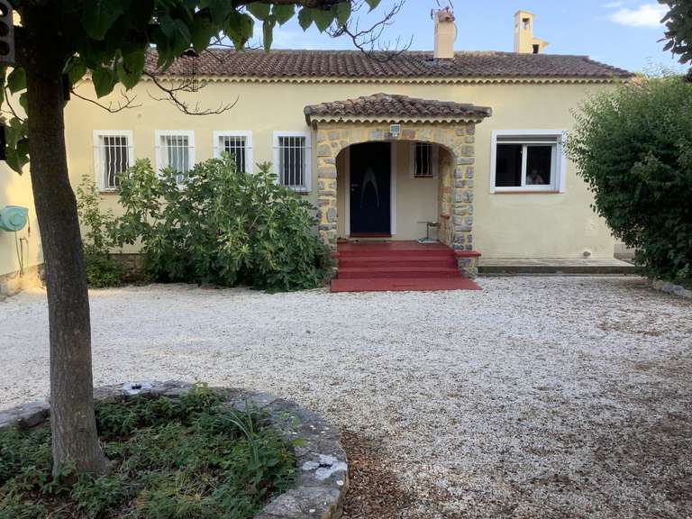 Villa Pignans - 5 bedrooms - 170m²