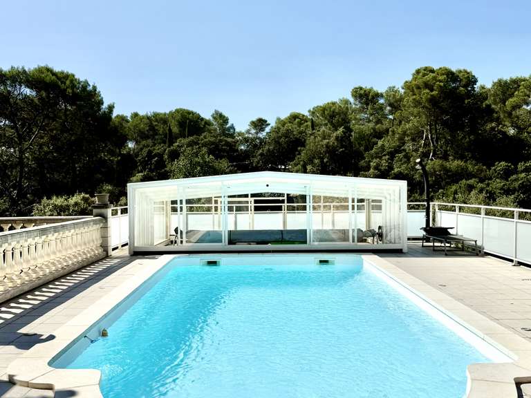 Villa Pignans - 5 bedrooms - 170m²