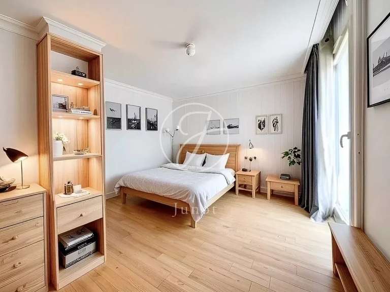 Maison Pin-Balma - 5 chambres - 234m²