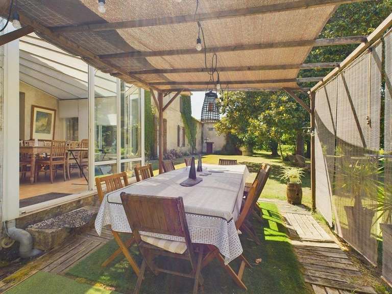 Bien atypique Pineuilh - 6 chambres - 270m²