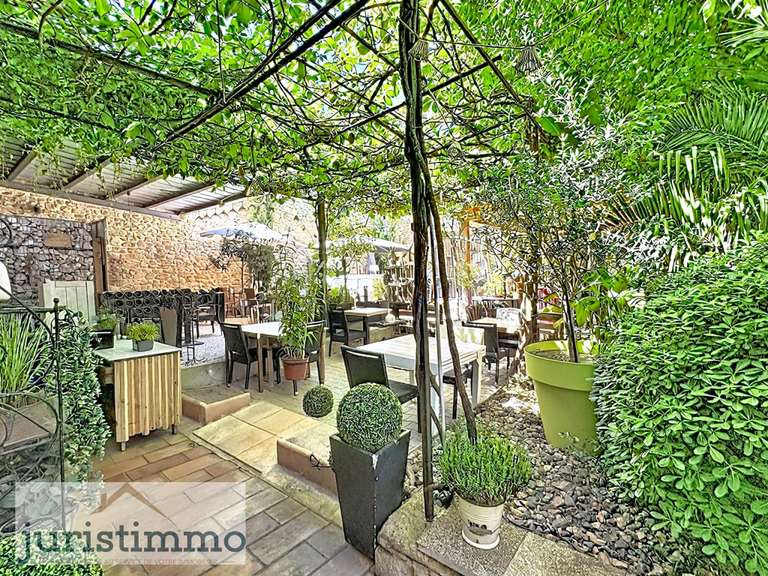 Maison Piolenc - 8 chambres - 484m²