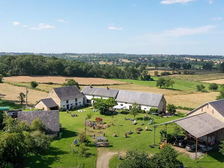 Maison Pionsat - 8 chambres - 300m²