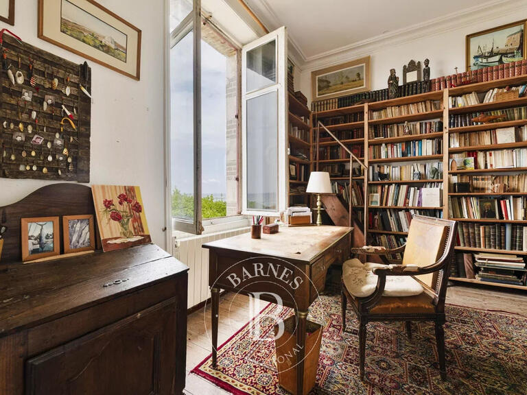 Propriété Piriac-sur-Mer - 7 chambres - 235m²