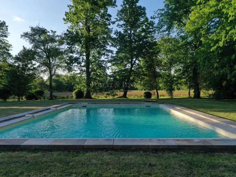 Castle Plaigne - 16 bedrooms - 900m²