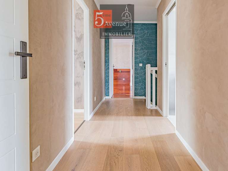 House Plailly - 4 bedrooms - 197m²