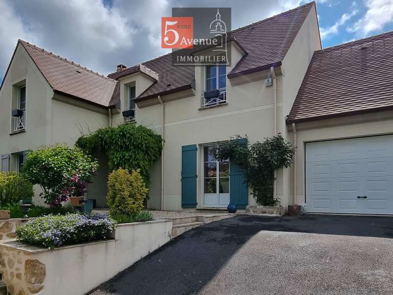 House Plailly - 4 bedrooms - 197m²