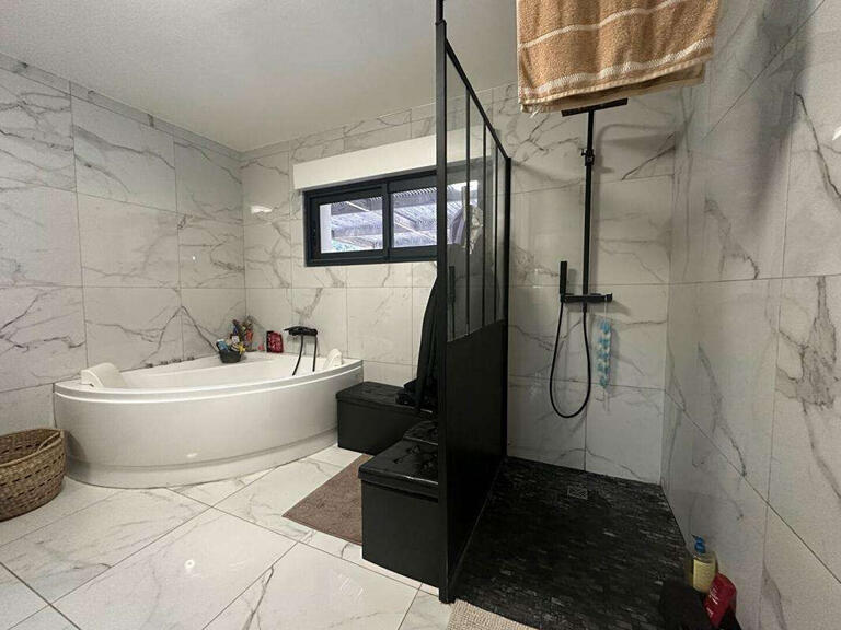 House Plaissan - 3 bedrooms