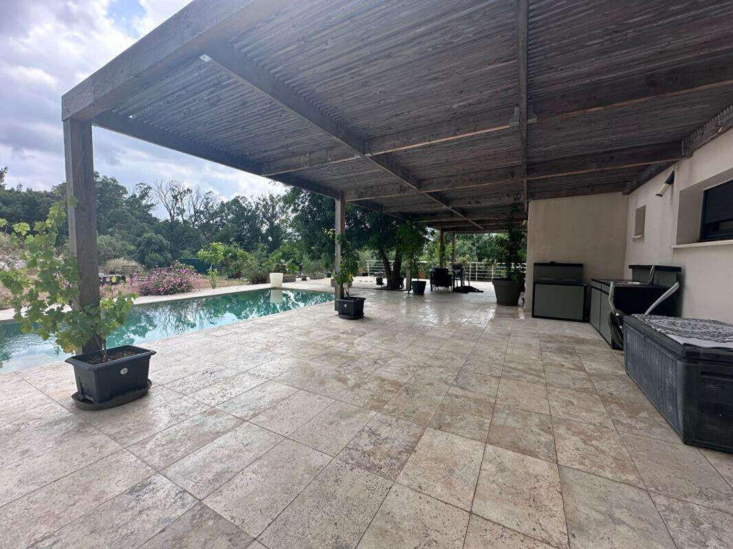 House Plaissan