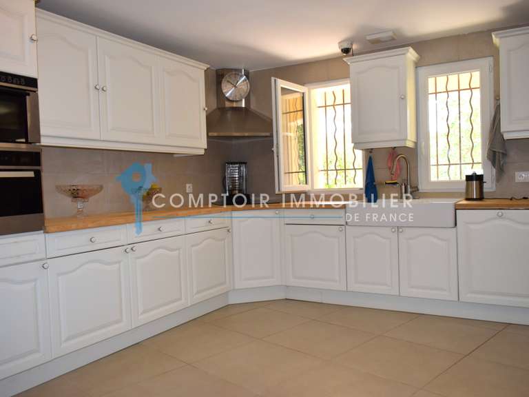 Maison Plan-d'Aups-Sainte-Baume - 3 chambres - 170m²