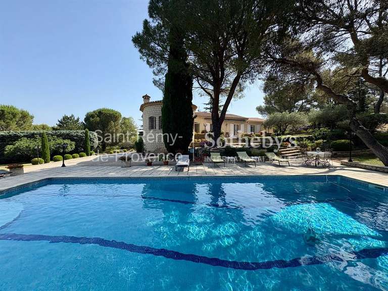 Maison Plan-d'Orgon - 4 chambres - 200m²