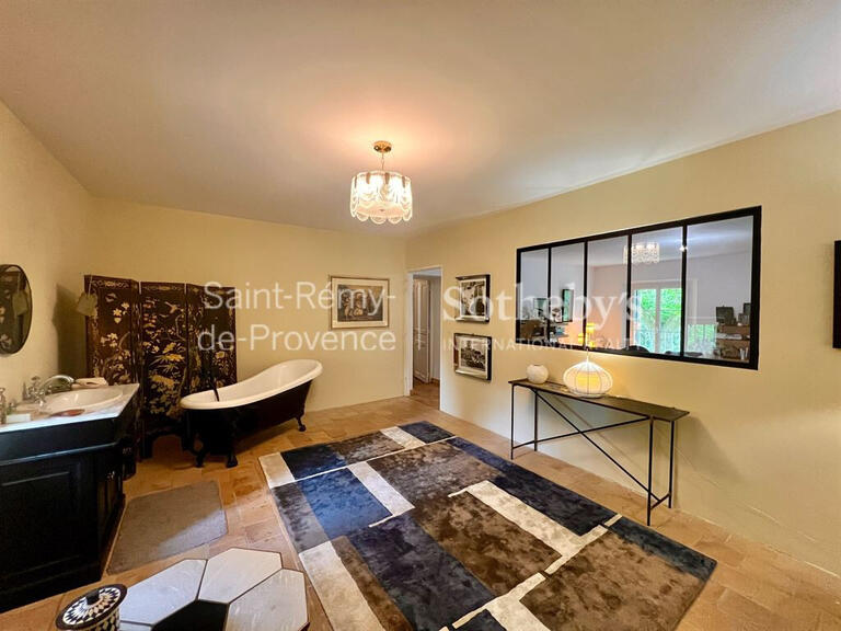 Maison Plan-d'Orgon - 4 chambres - 237m²