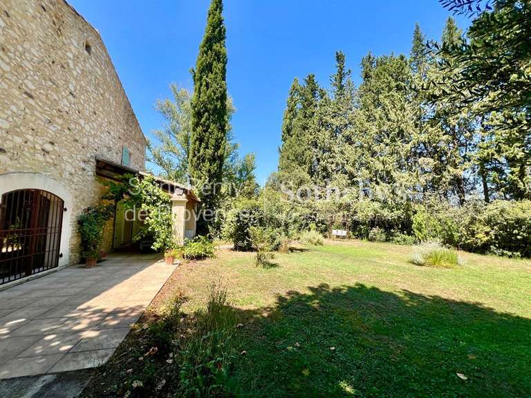 Maison Plan-d'Orgon - 4 chambres - 237m²