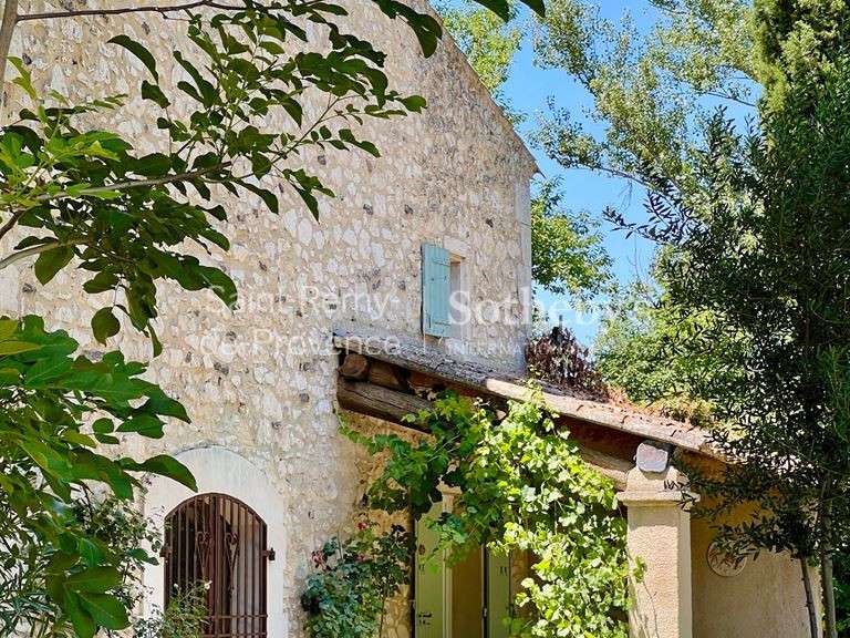 Maison Plan-d'Orgon - 4 chambres - 237m²