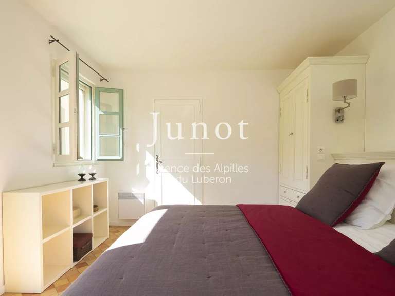 Maison Plan-d'Orgon - 5 chambres - 10000m²