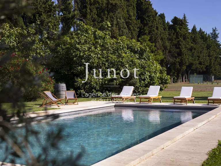 Maison Plan-d'Orgon - 5 chambres - 10000m²