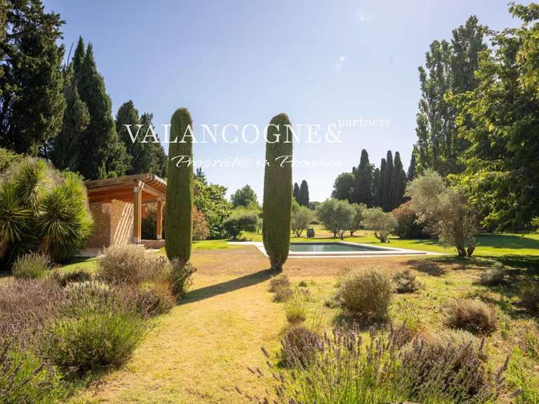 Maison Plan-d'Orgon - 5 chambres - 293m²