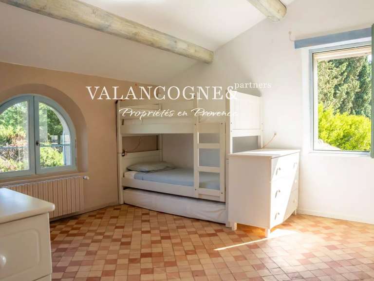Maison Plan-d'Orgon - 5 chambres - 293m²