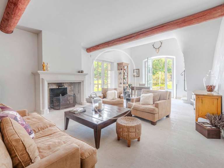 Maison Plan-d'Orgon - 5 chambres - 280m²