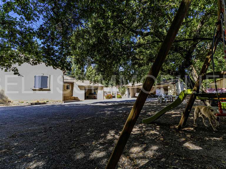Maison Plan-d'Orgon - 4 chambres - 150m²