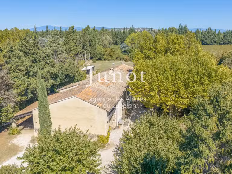 Maison Plan-d'Orgon - 5 chambres - 10460m²