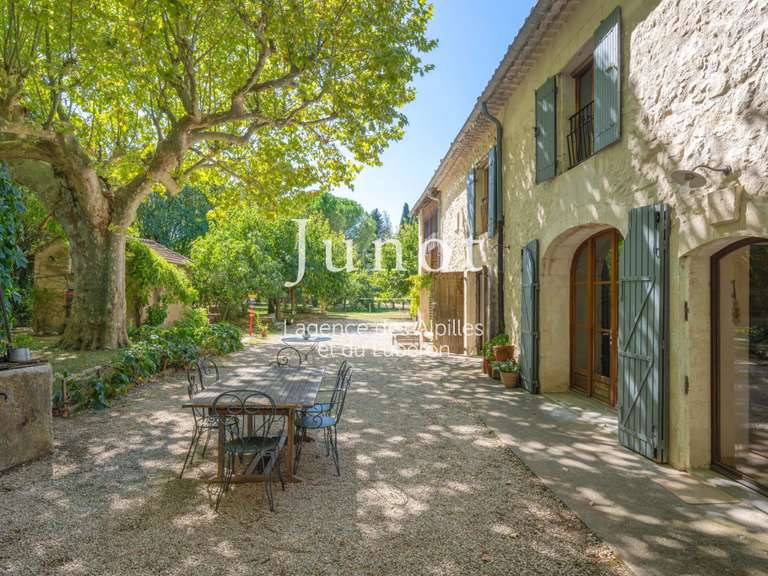 Maison Plan-d'Orgon - 5 chambres - 10460m²