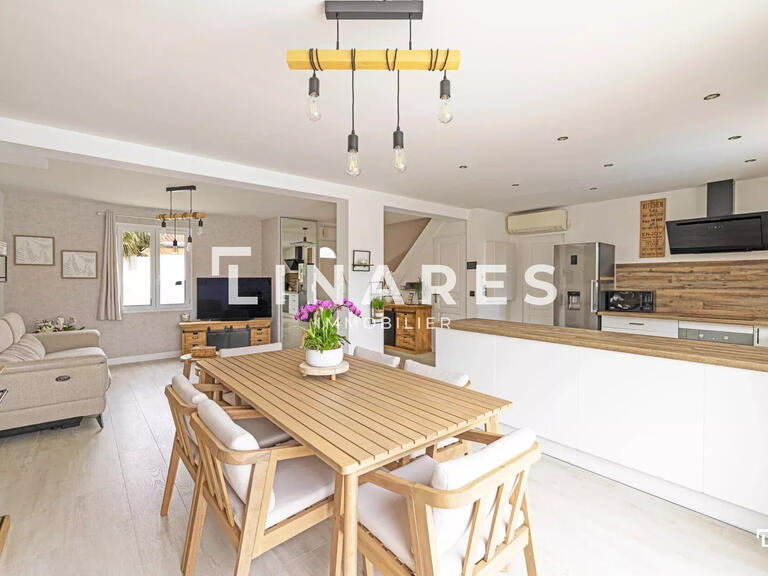Maison Plan-de-Cuques - 3 chambres - 95m²