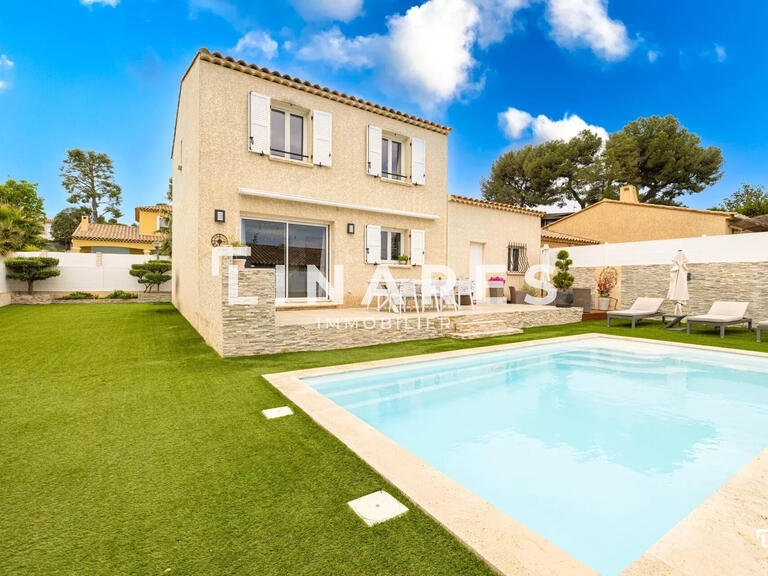 Maison Plan-de-Cuques - 3 chambres - 95m²