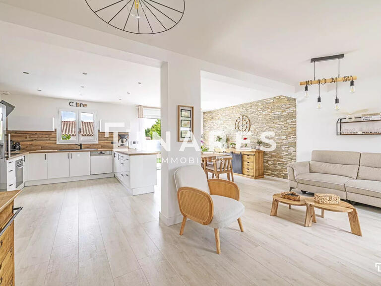 Maison Plan-de-Cuques - 3 chambres - 95m²