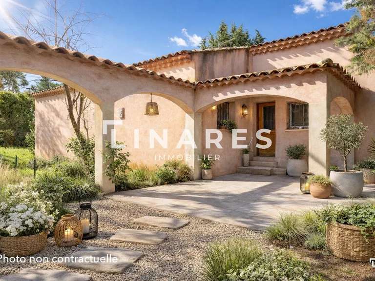 Villa Plan-de-Cuques - 2 chambres - 152m²