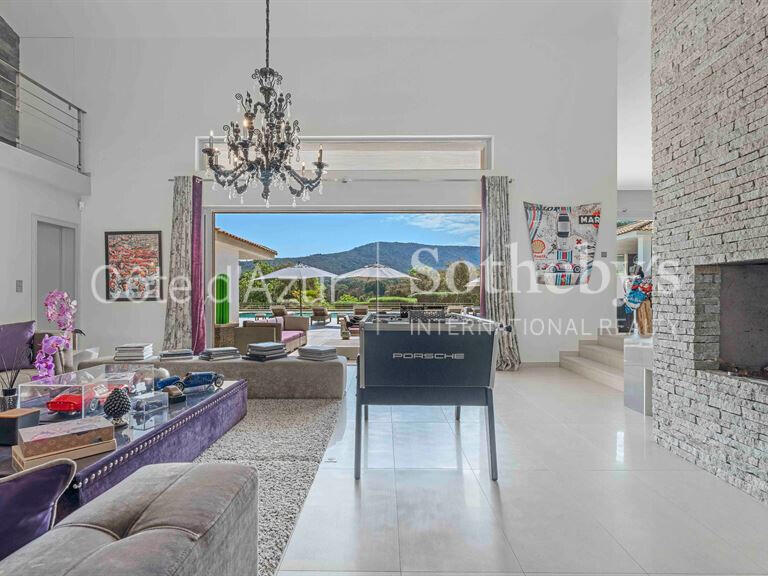 Maison Plan-de-la-Tour - 7 chambres - 385m²