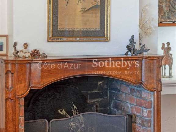 House Plan-de-la-Tour