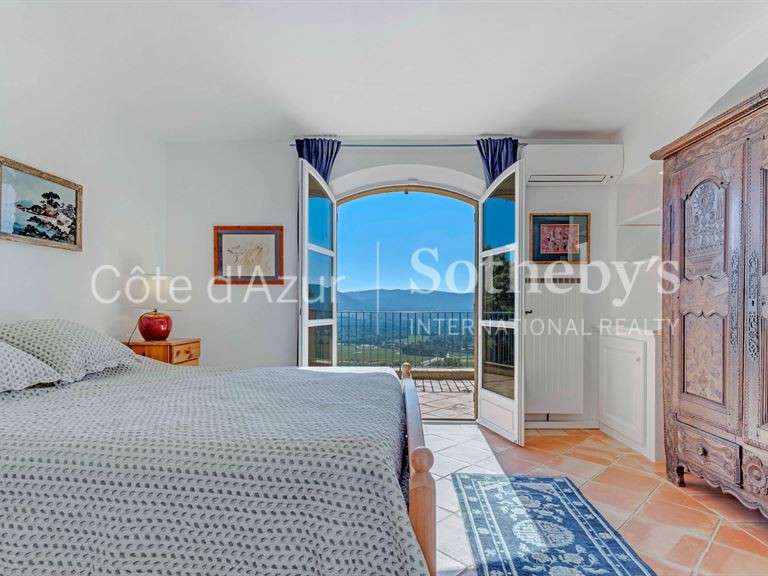 Maison Plan-de-la-Tour - 7 chambres - 275m²